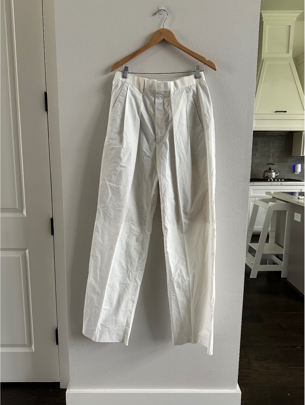 Moschino Straight Leg Trousers Men size 32